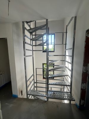 Tijdelijke Ruwbouwtrap-modules